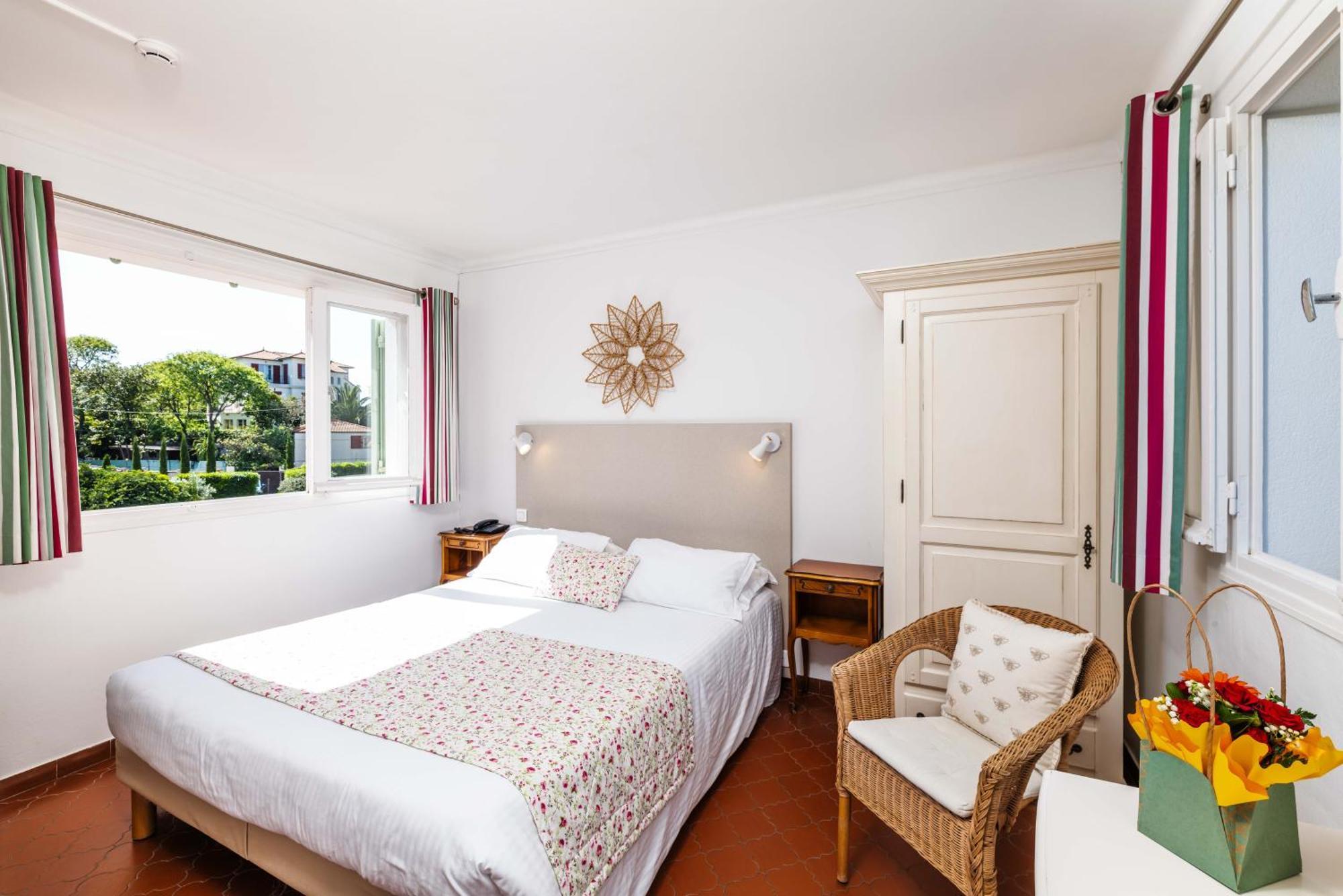 Hotel Mas Djoliba Antibes Pokój zdjęcie