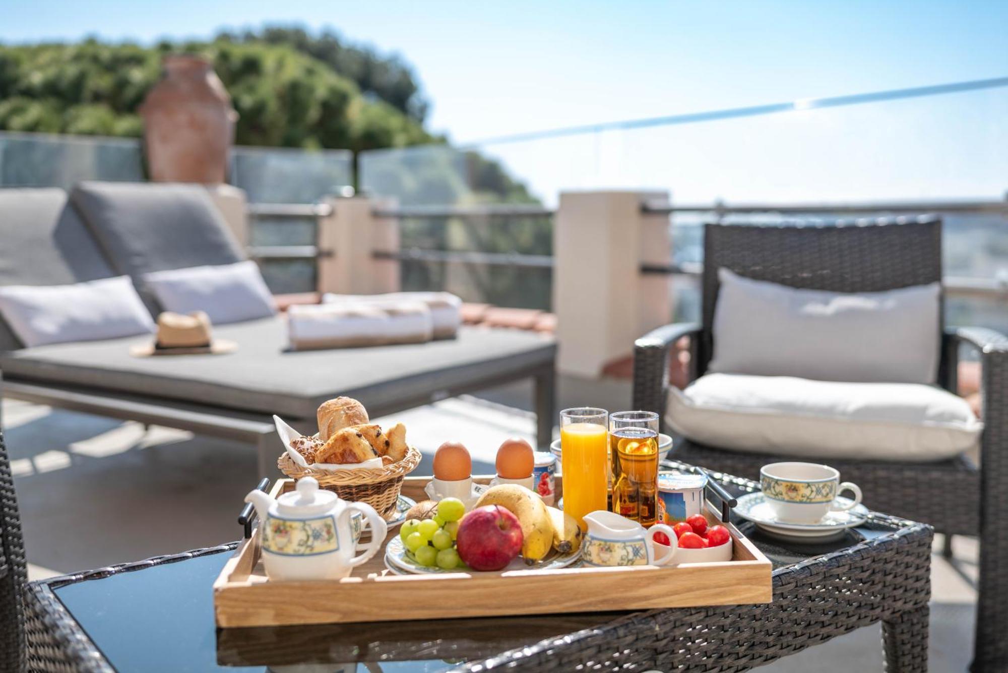 Hotel Mas Djoliba Antibes Zewnętrze zdjęcie