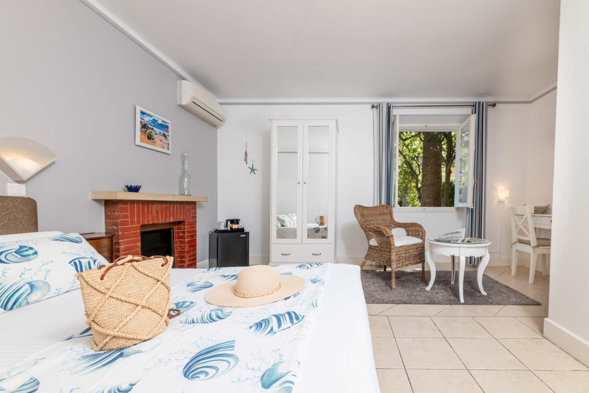 Hotel Mas Djoliba Antibes Zewnętrze zdjęcie