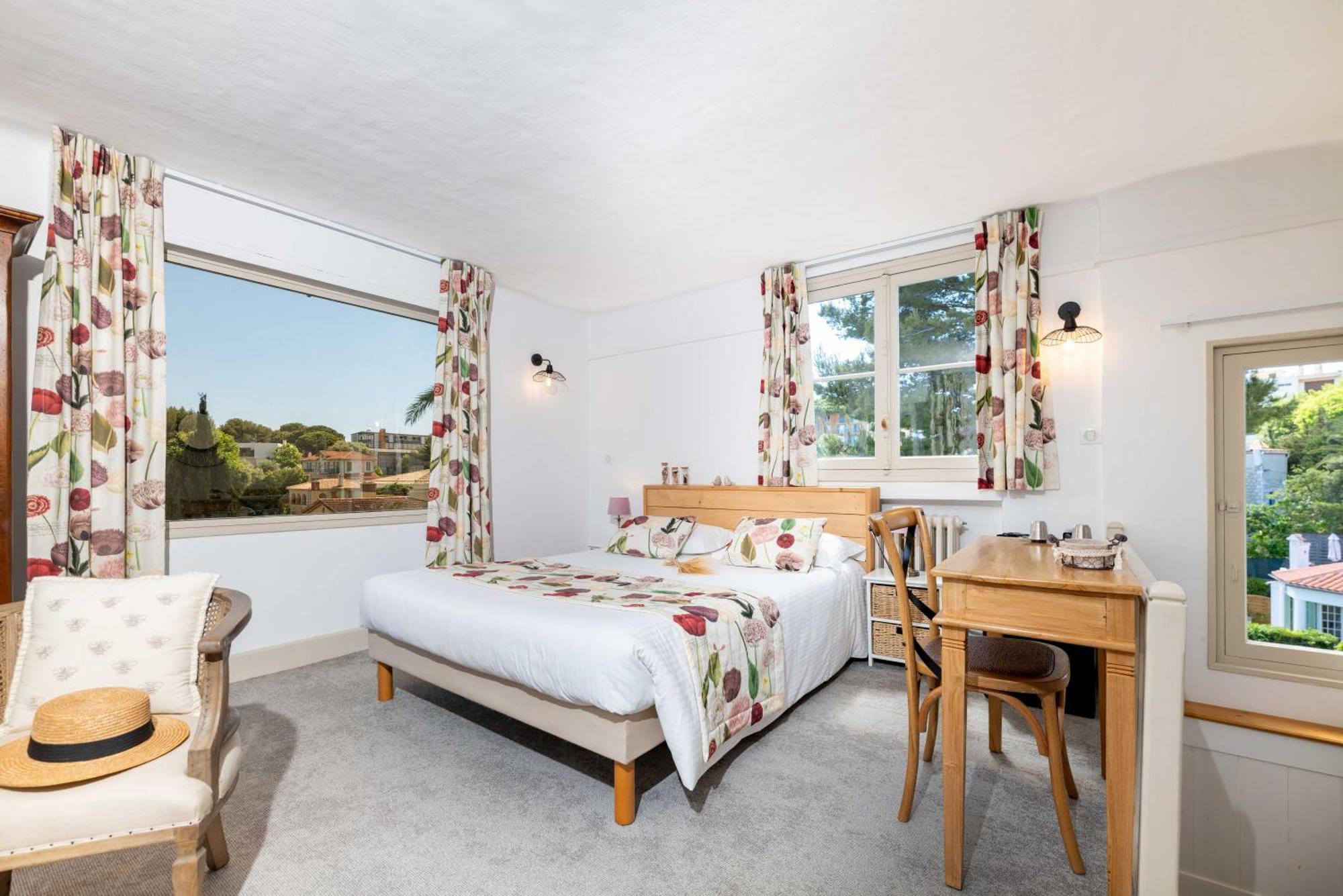 Hotel Mas Djoliba Antibes Pokój zdjęcie